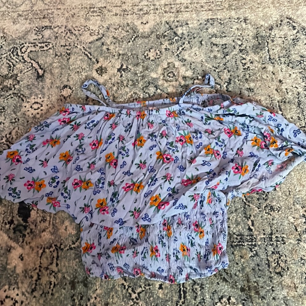 size xs no boundaries off the shoulder crop top